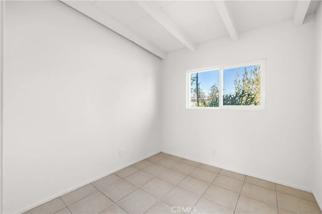 37944 37944 Melton, Palmdale, California 93550 home-pic-9